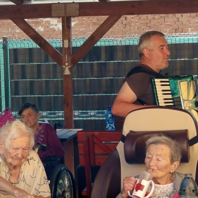 Kácení máje