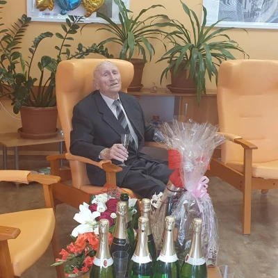 Pan Melich slaví 103 let !!! Natáčela TV Nova