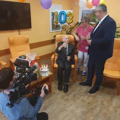 Pan Melich slaví 103 let !!! Natáčela TV Nova