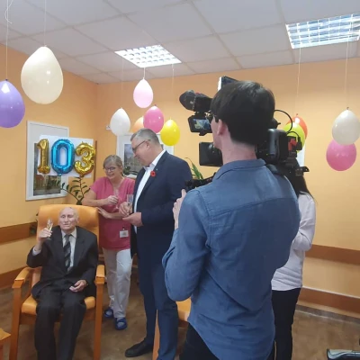 Pan Melich slaví 103 let !!! Natáčela TV Nova