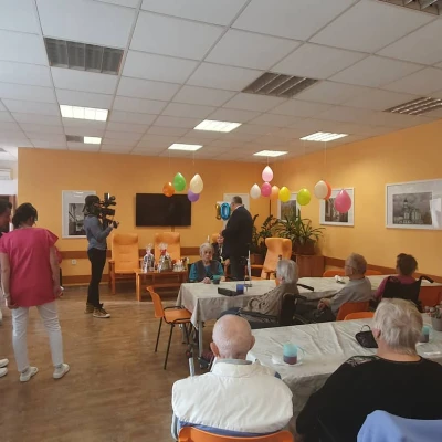 Pan Melich slaví 103 let !!! Natáčela TV Nova