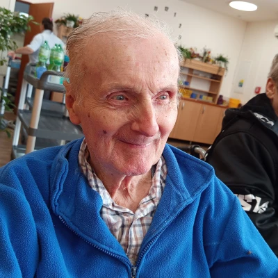 Výstava exotického ptactva s přednáškou